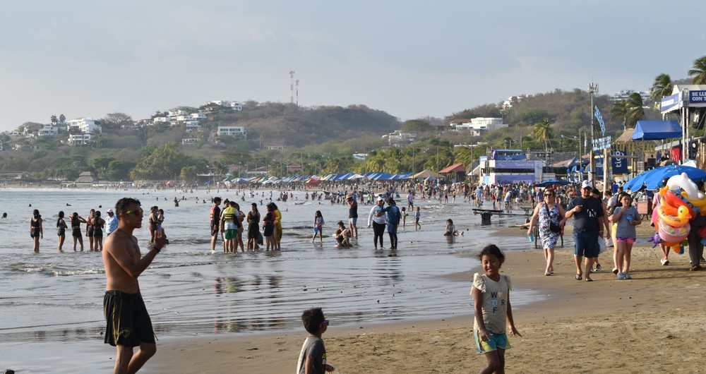 Aunque la playa de San Juan del Sur no estuvo abarrotada como otros años, hubo mucha concurrencia.